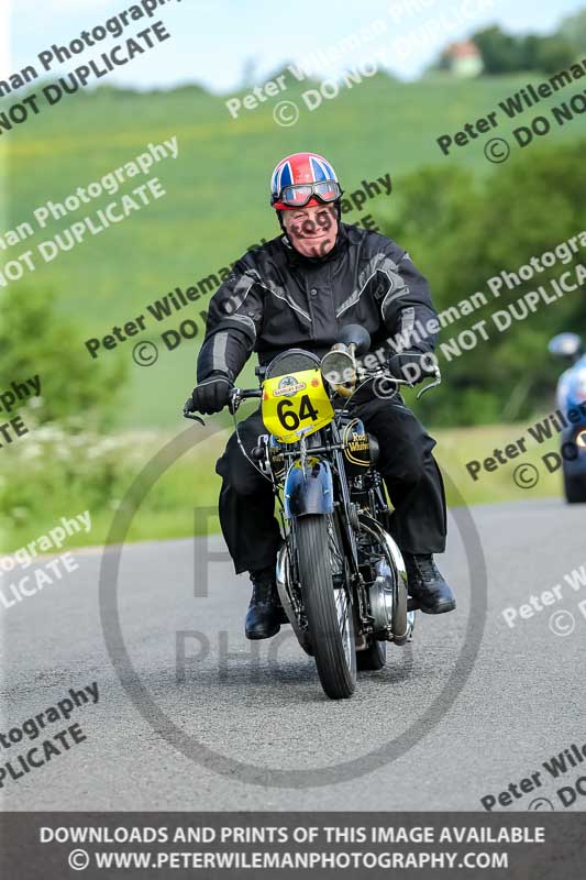 Vintage motorcycle club;eventdigitalimages;no limits trackdays;peter wileman photography;vintage motocycles;vmcc banbury run photographs